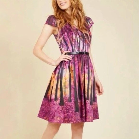 Modcloth Thicket Frondescent A-Line Dress Enchanted Forest Tree Size XS - Picture 3 of 9